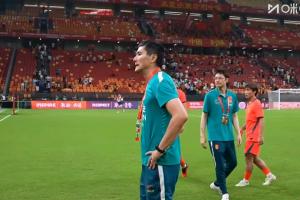 国足3-0新西兰创最大分差，判罚引发争议？