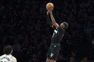 全明星级表现！麦克丹尼尔斯赛季至今三项纪录领跑