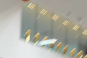 湖人首发侧翼组合？格莱姆斯和扎威进行三分练习